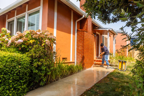 Best Concrete Pressure Washing  in Santa Clara, NM